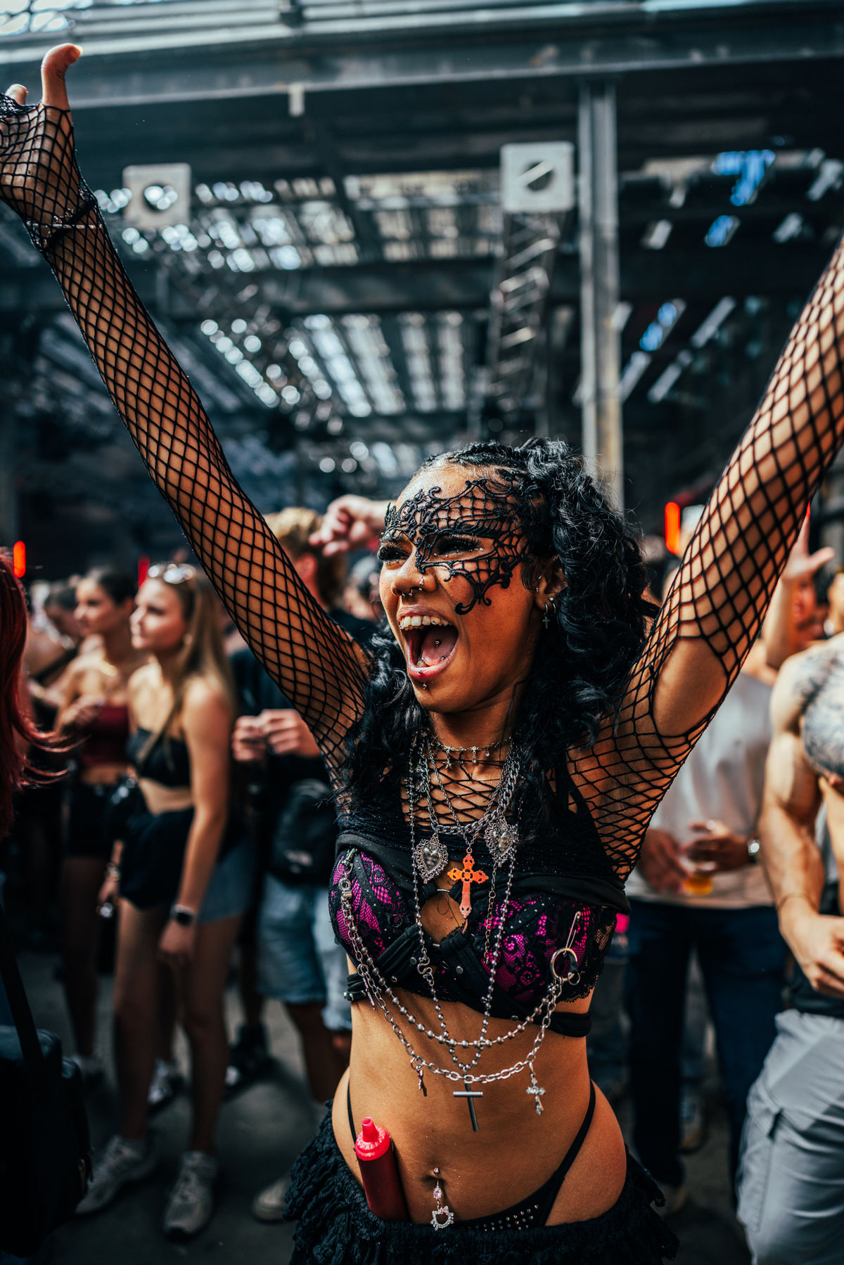 Loading... just a sec